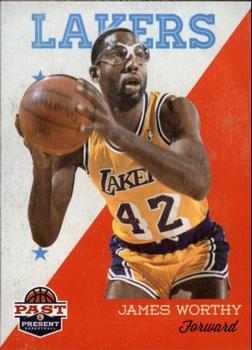 #100 James Worthy - Los Angeles Lakers - 2011-12 Panini Past & Present Basketball