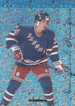 #104 Niklas Sundstrom - New York Rangers - 1995-96 Leaf Limited Hockey