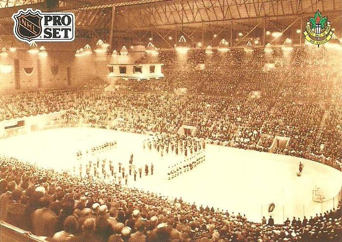 #592 - Soirée d'inaguration au Maple Leaf Gardens (Opening Night at Maple Leaf Gardens) - Toronto Maple Leafs - 1991-92 Pro Set French Hockey