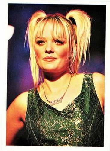 #117 Emma Bunton - 1999 Panini Smash Hits Stickers