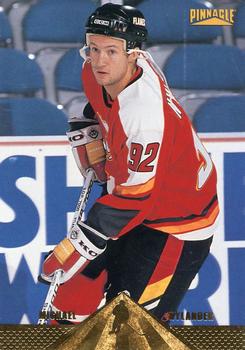 #151 Michael Nylander - Calgary Flames - 1996-97 Pinnacle Hockey
