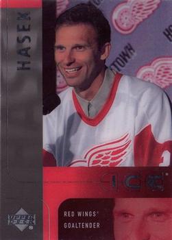 #16 Dominik Hasek - Detroit Red Wings - 2001-02 Upper Deck Ice Hockey
