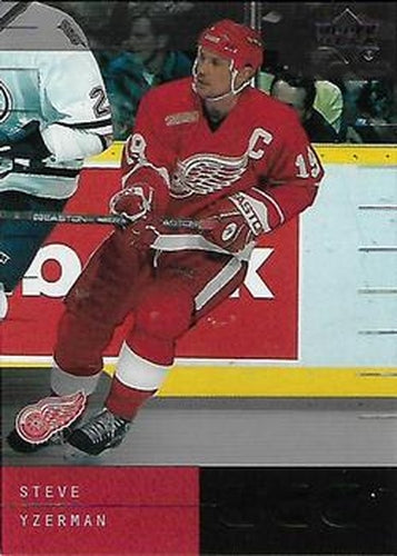 #18 Steve Yzerman - Detroit Red Wings - 2000-01 Upper Deck Ice Hockey