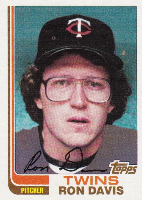 #25T Ron Davis - Minnesota Twins - 1982 Topps Traded Baseball