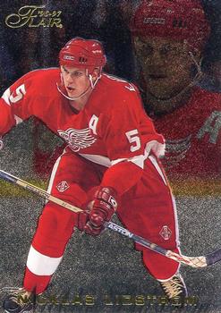 #28 Nicklas Lidstrom - Detroit Red Wings - 1996-97 Flair Hockey