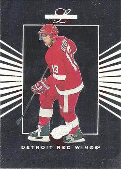 #55 Slava Kozlov - Detroit Red Wings - 1994-95 Leaf Limited Hockey