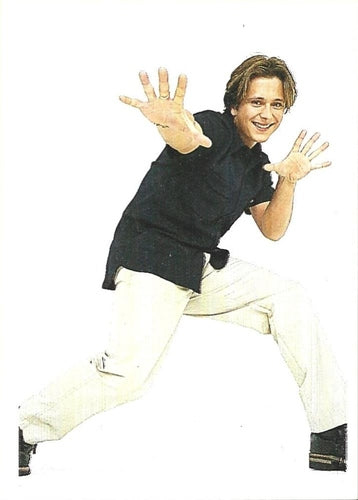 #59 Ritchie Neville - 1999 Panini Smash Hits Stickers