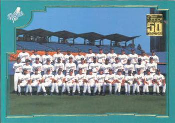 #766 Los Angeles Dodgers - Los Angeles Dodgers - 2001 Topps Baseball