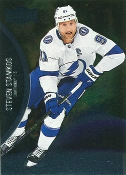 #79 Steven Stamkos - Tampa Bay Lightning - 2021-22 Skybox Metal Universe Hockey