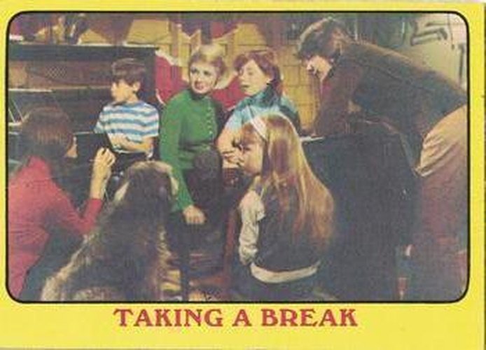 #7 Taking a Break - 1971 O-Pee-Chee The Partridge Family