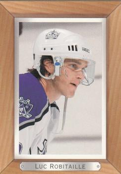 #91b Luc Robitaille - Los Angeles Kings - 2003-04 Upper Deck Beehive Hockey