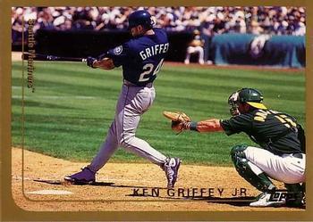 #100 Ken Griffey Jr. - Seattle Mariners - 1999 Topps Baseball