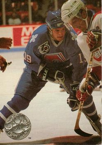 #102 Joe Sakic - Quebec Nordiques - 1991-92 Pro Set Platinum Hockey