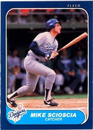 #144 Mike Scioscia - Los Angeles Dodgers - 1986 Fleer Baseball