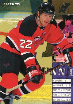 #113 Claude Lemieux - New Jersey Devils - 1994-95 Fleer Hockey