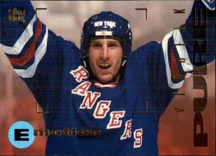 #120 Pat Verbeek - New York Rangers - 1995-96 SkyBox E-Motion Hockey