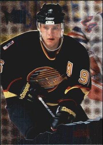 #149 Pavel Bure - Vancouver Canucks - 1995-96 Metal Hockey