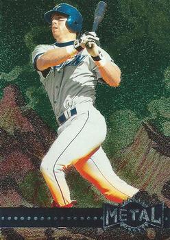 #172 Jeff Bagwell - Houston Astros - 1996 Metal Universe Baseball