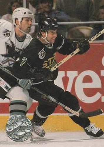 #188 Neal Broten - Minnesota North Stars - 1991-92 Pro Set Platinum Hockey