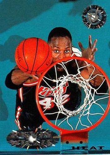 #191 Kevin Willis - Miami Heat - 1995-96 Stadium Club Basketball