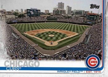 #197 Wrigley Field - Chicago Cubs - 2019 Topps Baseball