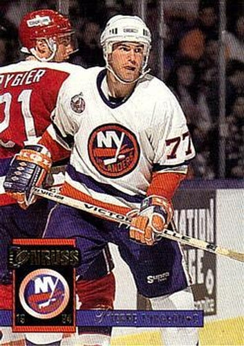 #209 Pierre Turgeon - New York Islanders - 1993-94 Donruss Hockey