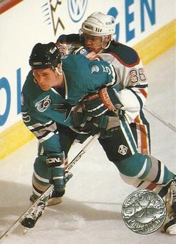 #227 David Bruce - San Jose Sharks - 1991-92 Pro Set Platinum Hockey
