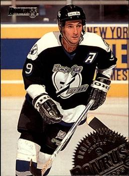 #284 Denis Savard - Tampa Bay Lightning - 1994-95 Donruss Hockey