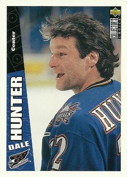 #288 Dale Hunter - Washington Capitals - 1996-97 Collector's Choice Hockey