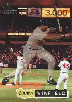 #2 Dave Winfield - Minnesota Twins - 1994 Stadium Club Baseball - Dugout Dirt