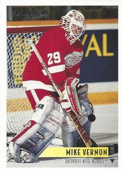 #302 Mike Vernon - Detroit Red Wings - 1994-95 Topps Premier Hockey