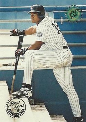 #318 Frank Thomas - Chicago White Sox - 1995 Stadium Club Baseball
