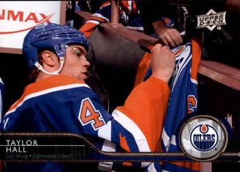 #328 Taylor Hall - Edmonton Oilers - 2014-15 Upper Deck Hockey