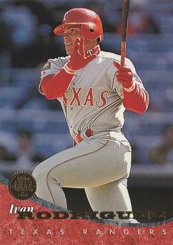 #338 Ivan Rodriguez - Texas Rangers - 1994 Leaf Baseball