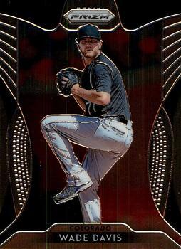 #34 Wade Davis - Colorado Rockies - 2019 Panini Prizm Baseball