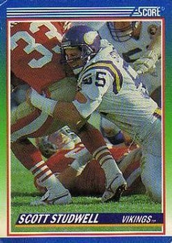 #377 Scott Studwell - Minnesota Vikings - 1990 Score Football