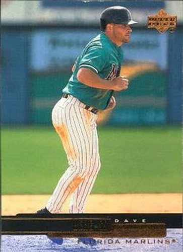 #390 Dave Berg - Florida Marlins - 2000 Upper Deck Baseball