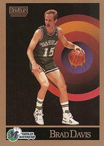 #62 Brad Davis - Dallas Mavericks - 1990-91 SkyBox Basketball