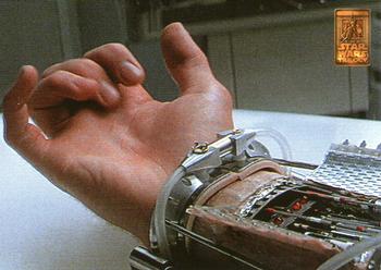 #68 Luke Skywalker's bionic hand - 1997 Merlin Star Wars Special Edition