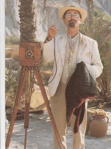 #5 Pierre photographs clay seals from the 18th d - 1992 Pro Set Young Indiana Jones