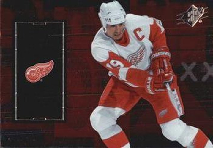 #79 Steve Yzerman - Detroit Red Wings - 2009-10 SPx Hockey