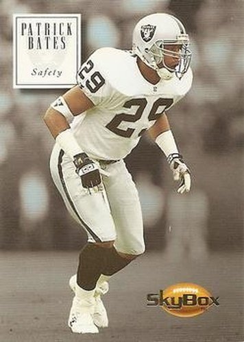 #82 Patrick Bates - Los Angeles Raiders - 1994 SkyBox Premium Football