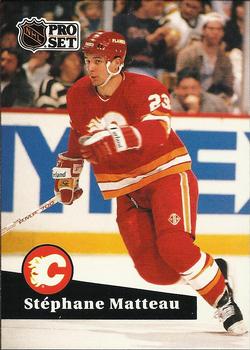 #27 - Stephane Matteau - Calgary Flames - 1991-92 Pro Set French Hockey