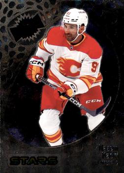 #108 Nazem Kadri - Calgary Flames - 2022-23 SkyBox Metal Universe Hockey