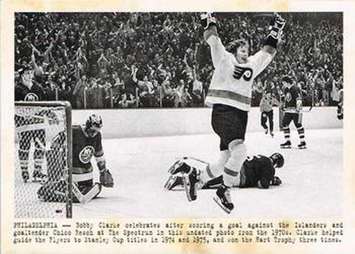 #110 Bobby Clarke - Philadelphia Flyers - 2011-12 Parkhurst Champions Hockey