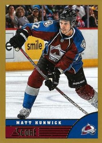 #122 Matt Hunwick - Colorado Avalanche - 2013-14 Score - Gold Hockey