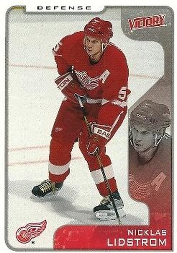 #124 Nicklas Lidstrom - Detroit Red Wings - 2001-02 Upper Deck Victory Hockey