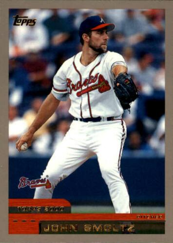 #125 John Smoltz - Atlanta Braves - 2000 Topps Baseball