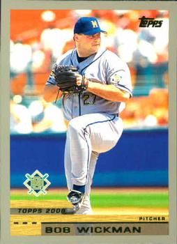 #126 Bob Wickman - Milwaukee Brewers - 2000 Topps Baseball