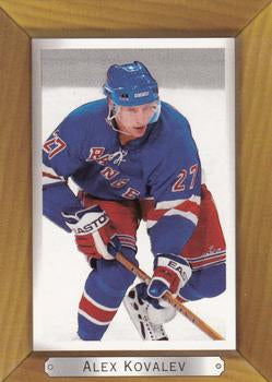 #127 Alex Kovalev - New York Rangers - 2003-04 Upper Deck Beehive Hockey